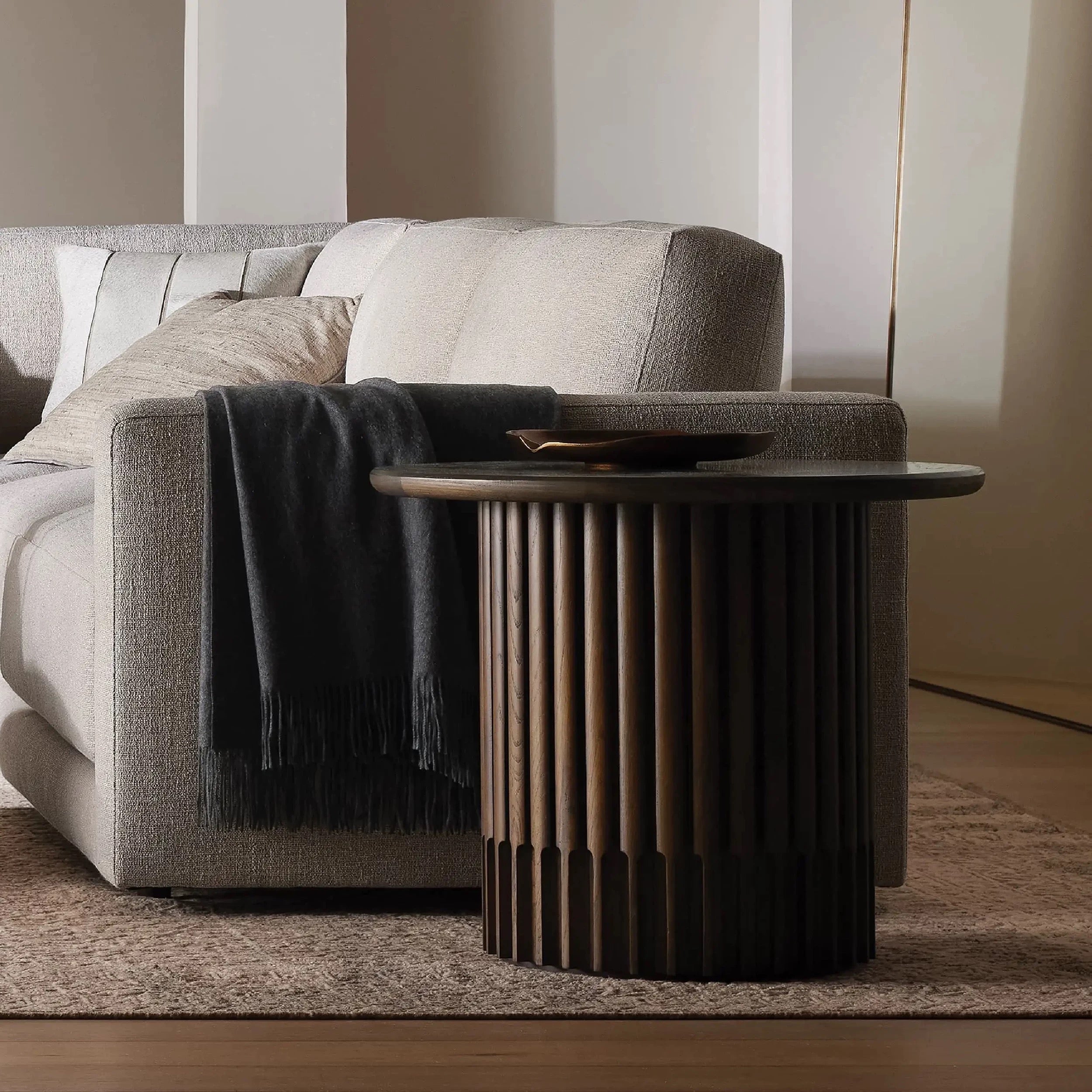 Modern Oval Wood End Table | HLMBN102 - Tables