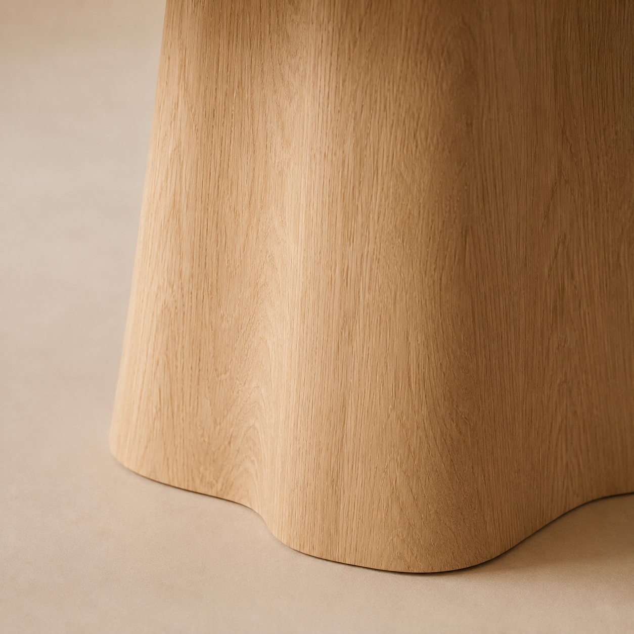 Kukinto Oval — Solid Oak Organic Lobed Pedestal Dining Table