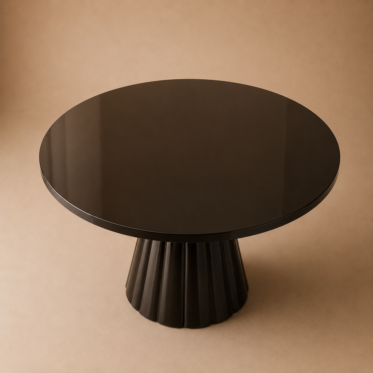 Uoma Round — Lacquered Fluted Pedestal Dining Table